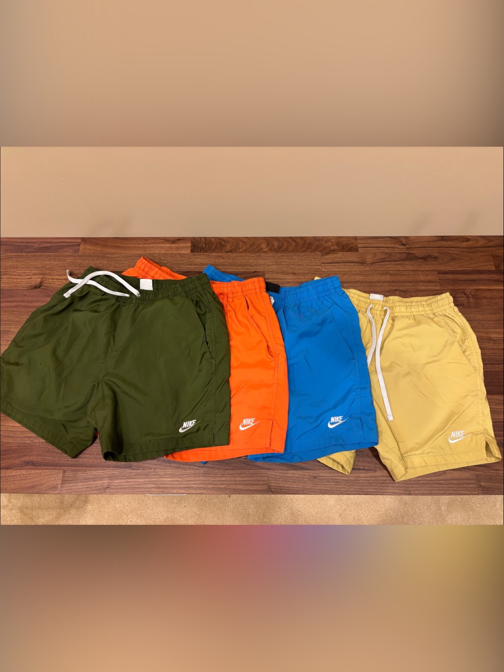 4 pr Nike men’s club flow Shorts in Olive Green, Orange, Blue & Yellow